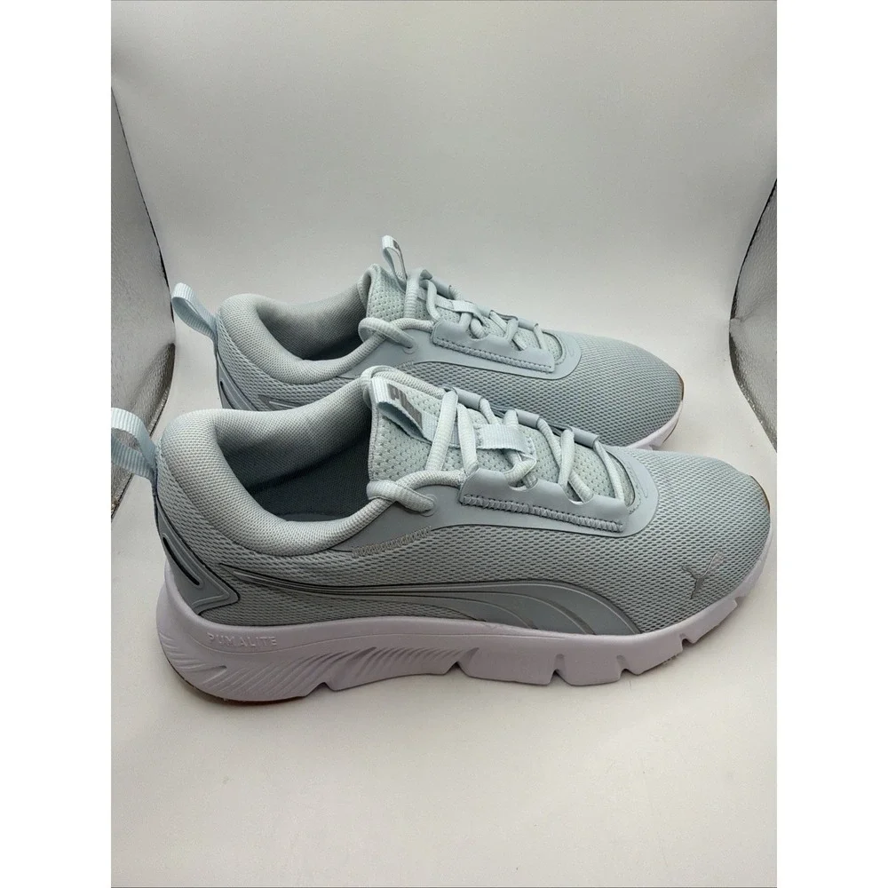 Puma women focus